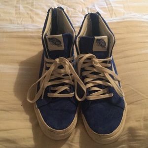 Blue suede woman’s vans